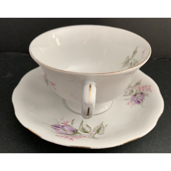 Favolina Poland tea cup and saucer pink purple green rose buds - Picture 2 of 9